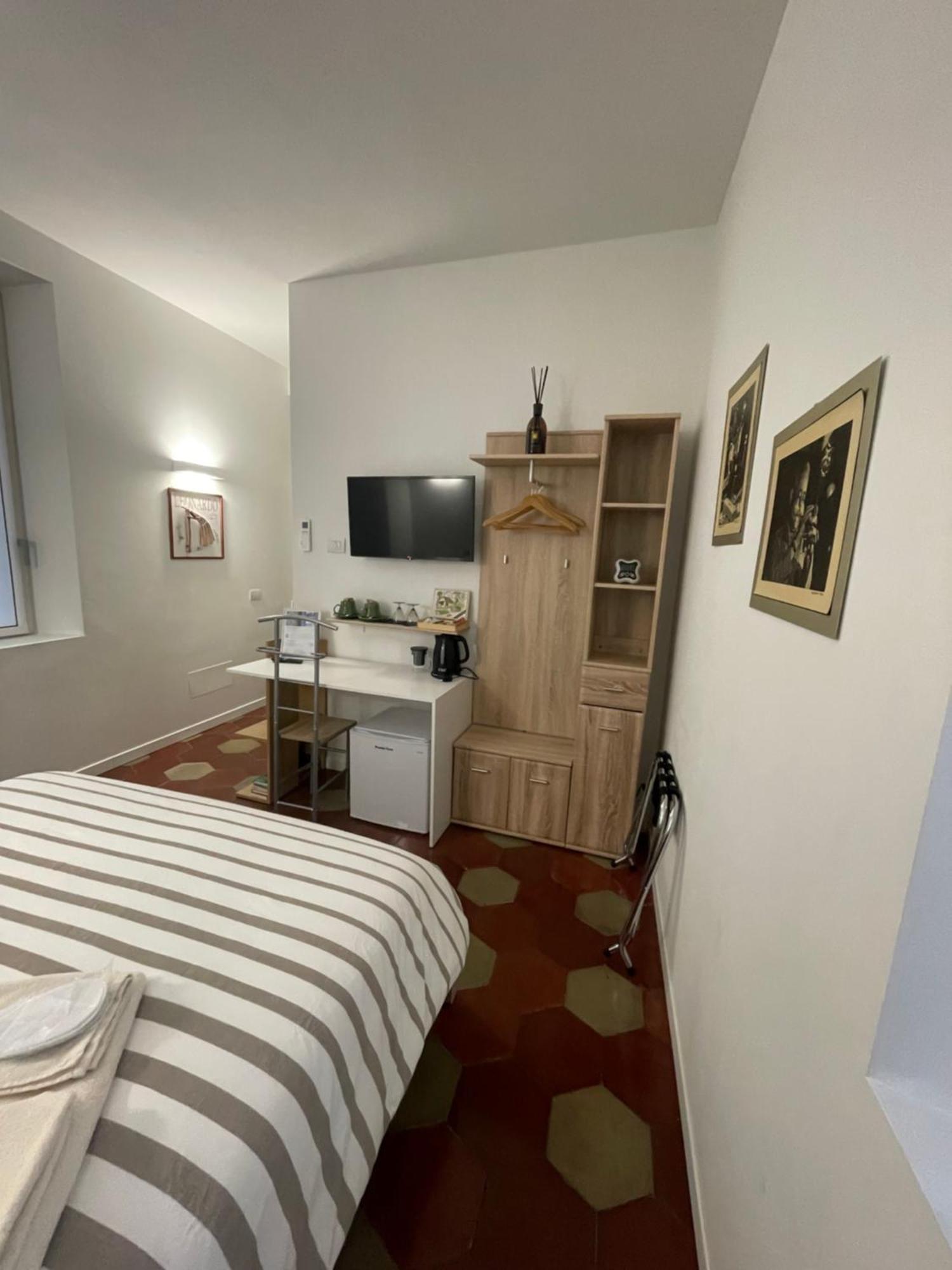 Santa Vincenza - Suite Indipendente Lovere Extérieur photo